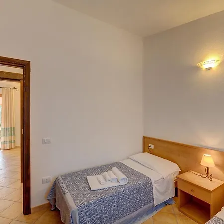 Comfy Flat With Sea View *