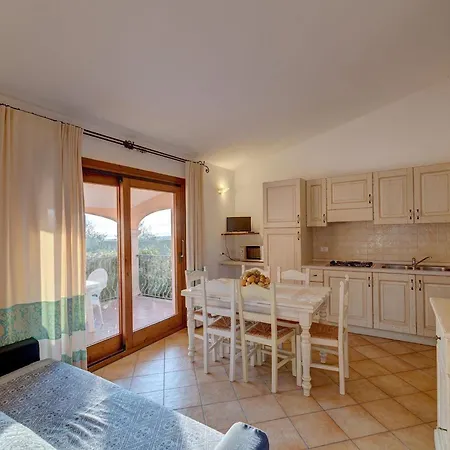 Comfy Flat With Sea View * Badesi