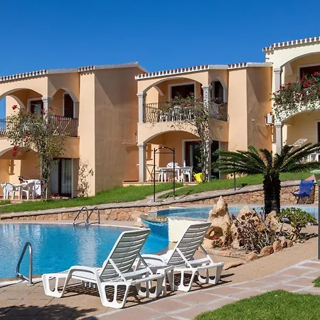 Comfy Flat With Sea View * Badesi