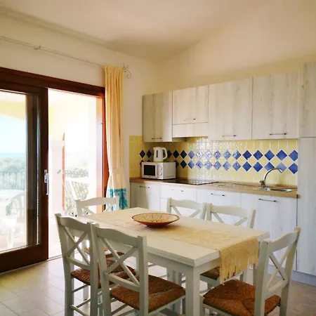 Comfy Flat With Sea View *