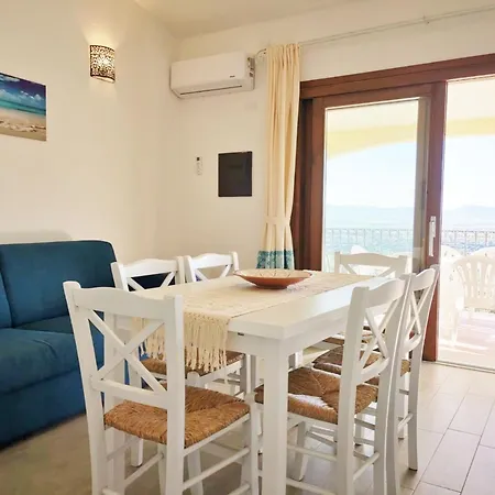 Comfy Flat With Sea View * Badesi