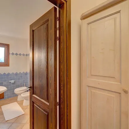 Comfy Flat With Sea View * باديسي